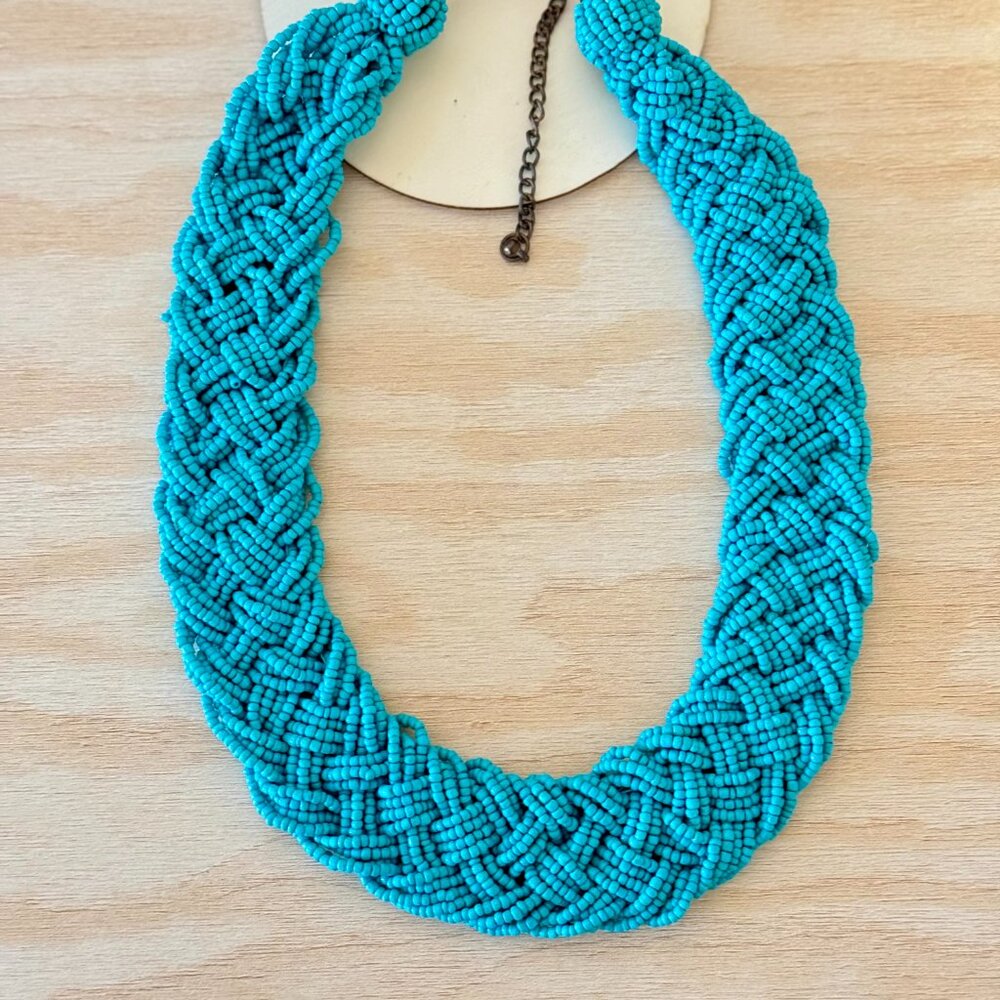 Beautiful Turquoise Beaded Statement Necklace - image 3